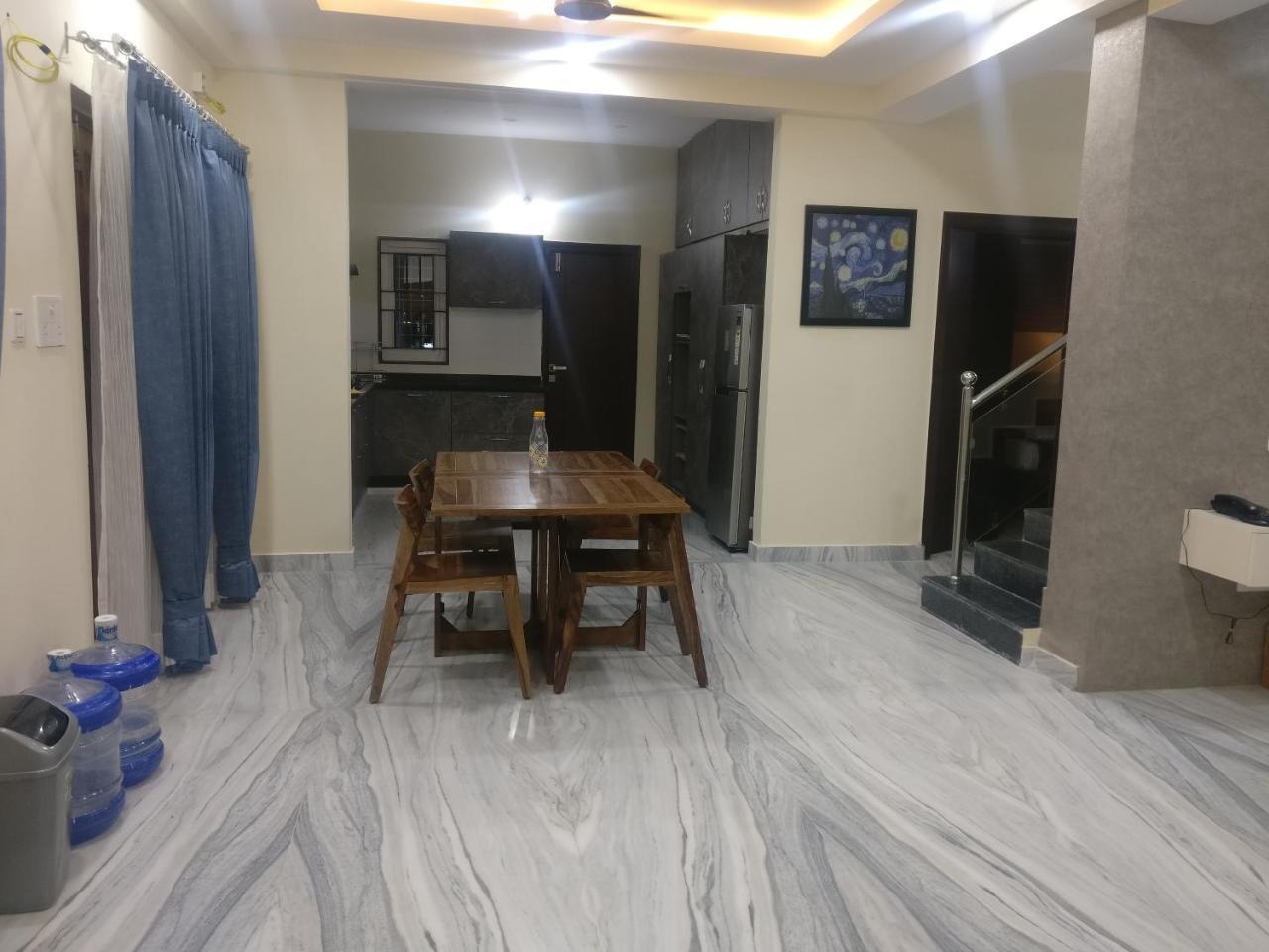 Misty Lake Guest House Хидерабад Екстериор снимка